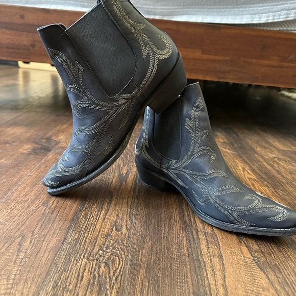 Free People | Boots Wayward Black Embroidered Western Booties - Picture 10 of 14